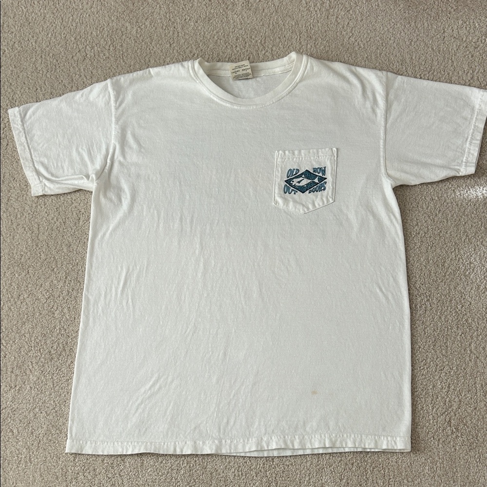 Old Row t-shirts, size L